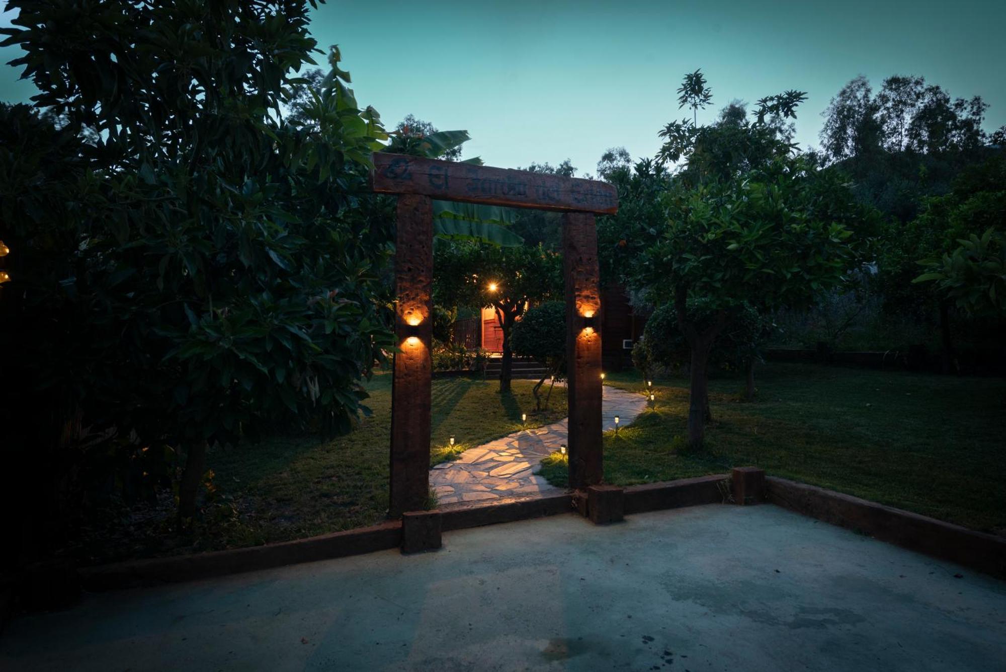 El Jardin Del Eden Villa Orgiva Luaran gambar