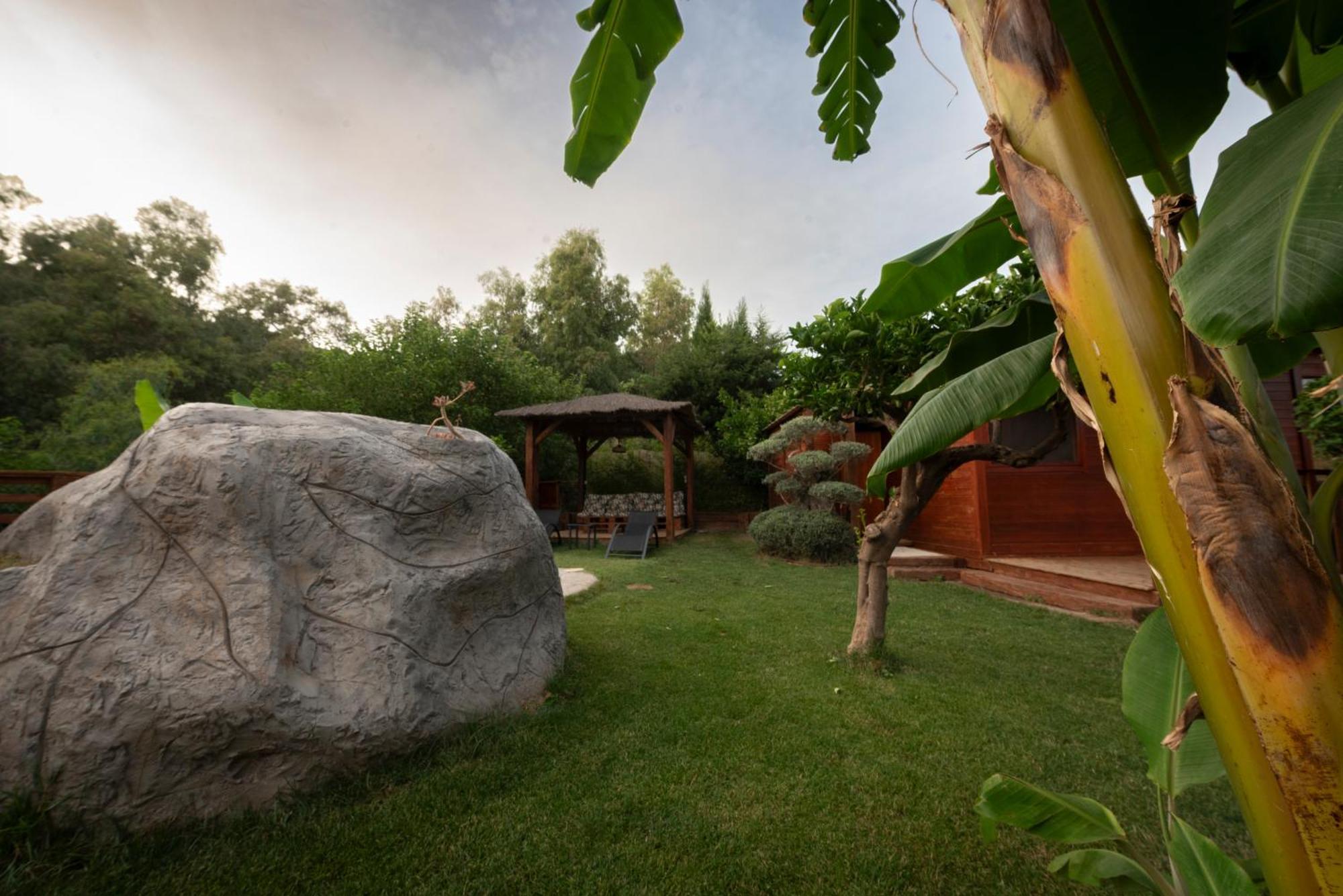 El Jardin Del Eden Villa Orgiva Luaran gambar