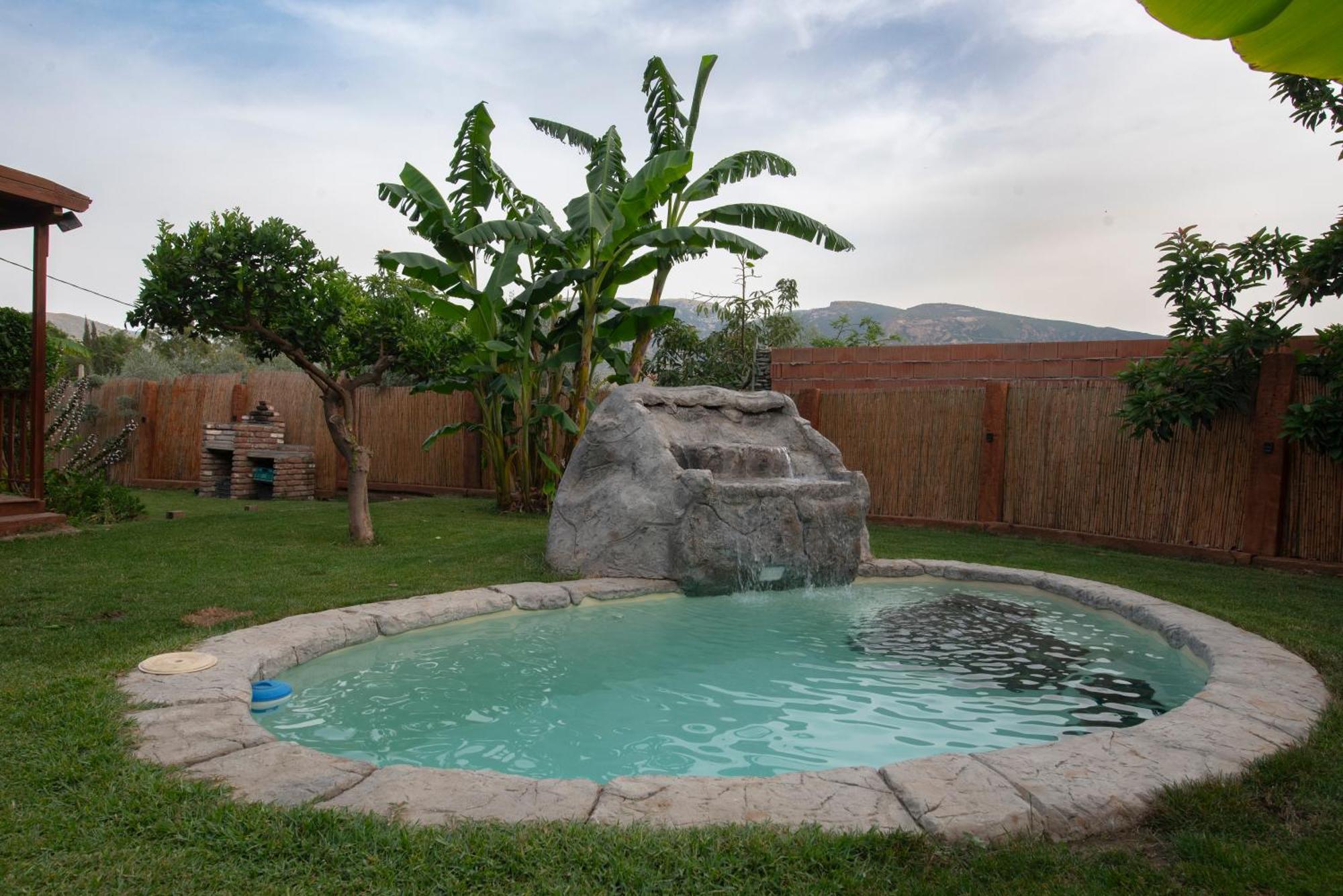 El Jardin Del Eden Villa Orgiva Luaran gambar